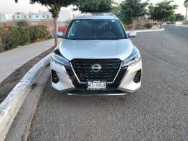 2024 Nissan Kicks Platinum, AR139114, $ 415,000
