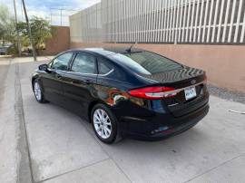 2017 Ford Fusion SE, AR258489