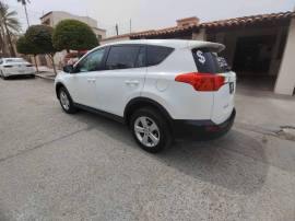 2014 Toyota RAV 4 XLE, AR117073