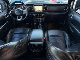 2018 Jeep Wrangler Sahara, AR694851, $ 678,000