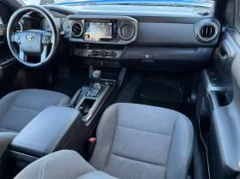 2018 Toyota Tacoma TRD Sport, AR181033, $ 518,000