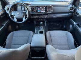 2018 Toyota Tacoma TRD Sport, AR181033, $ 518,000