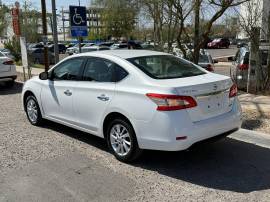 2015 Nissan Sentra Advance, AR895016, $ 158,000