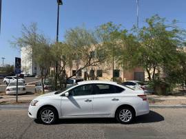 2015 Nissan Sentra Advance, AR895016, $ 158,000