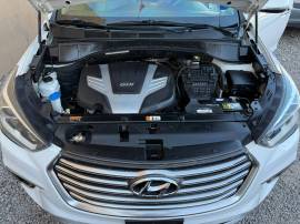 2018 Hyundai Santa Fe Limited Tech, AR867830, $ 10,500