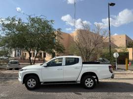 2022 Mitsubishi L200 Diesel 4x4 SIN ENGANCHE, AR106932, $ 398,000