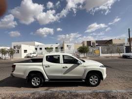 2022 Mitsubishi L200 Diesel 4x4 SIN ENGANCHE, AR106932, $ 398,000