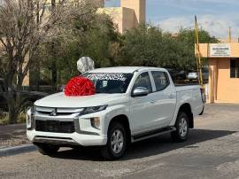 2022 Mitsubishi L200 Diesel 4x4 SIN ENGANCHE, AR106932, $ 398,000