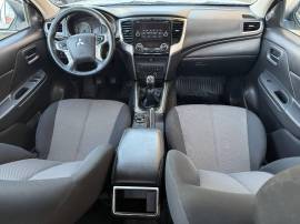 2022 Mitsubishi L200 Diesel 4x4 SIN ENGANCHE, AR106932, $ 398,000
