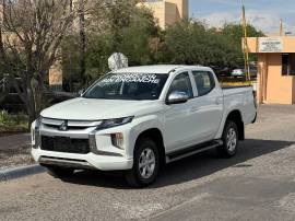 2022 Mitsubishi L200 Diesel 4x4 SIN ENGANCHE, AR106932, $ 398,000