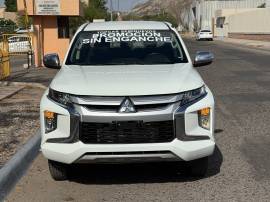 2022 Mitsubishi L200 Diesel 4x4 SIN ENGANCHE, AR106932, $ 398,000