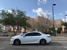 2021 Toyota Camry XLE, AR327009, $ 388,000
